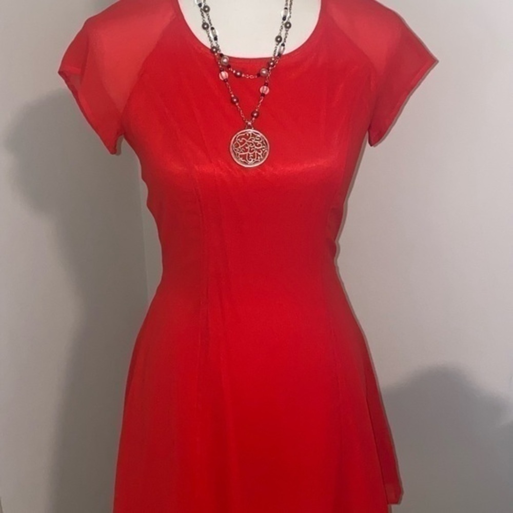 Divided Dress - Picture 2 of 12